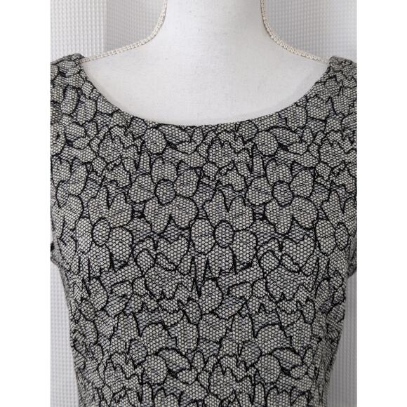 NANETTE LEPORE! FLOWER QUILTED, TEXTURED SWING SKIRTED DRESS, BLACK, CREAM! SZ 6 - Picture 3 of 9